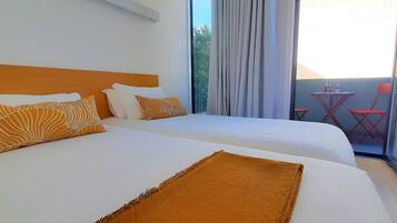 In-room safe, individually decorated, individually furnished, desk