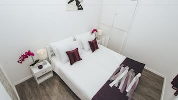 Standard Twin Room | Desk, soundproofing, free WiFi, bed sheets