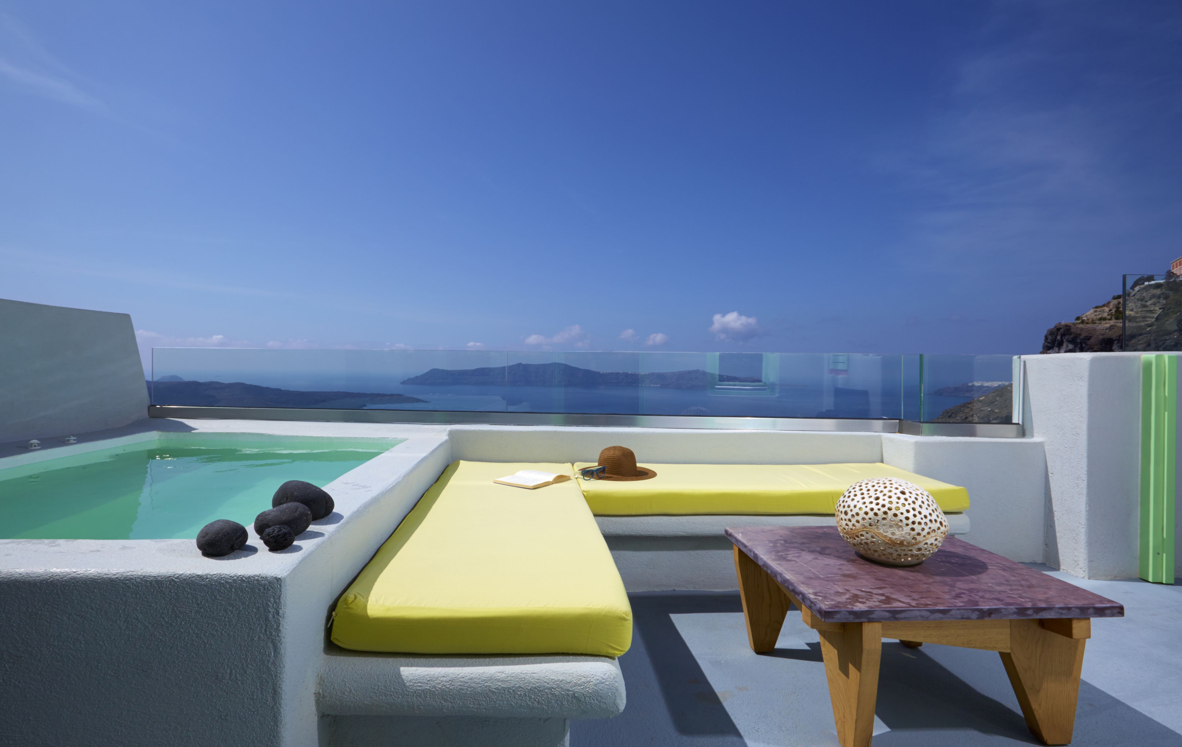 Down comforters, pillowtop beds, in-room safe, soundproofing