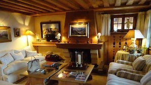 Chalet, Multiple Bedrooms, Terrace, Mountain View (6 Bathrooms) | Living room - Cozy fully serviced Twin Chalets (Bagnes)