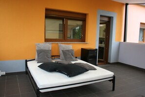 Comfort Double Room, Terrace, Jacuzzi, Garden view | Balkon
