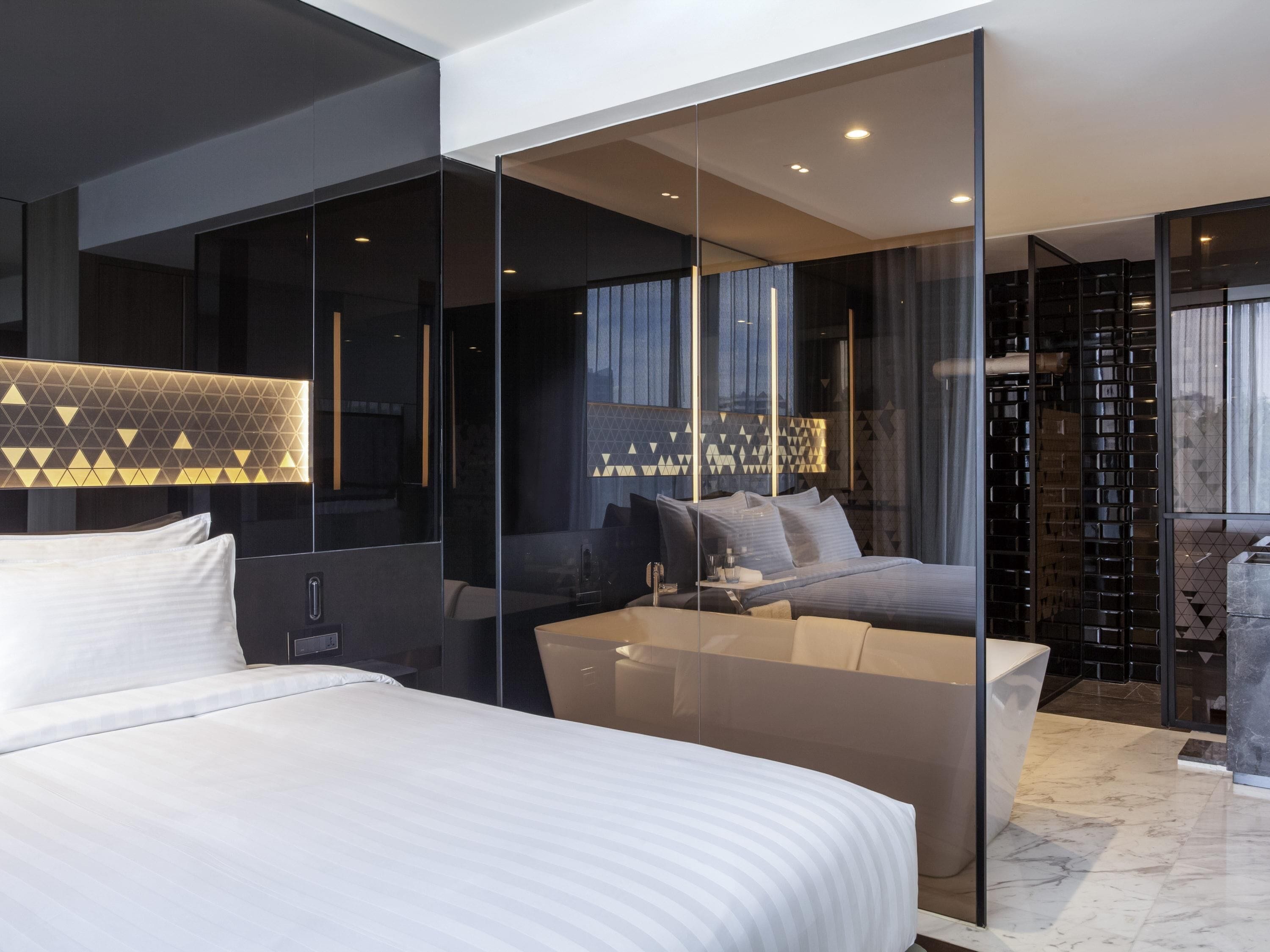 Suíte premier, 1 cama King | Cofres nos quartos, escrivaninha, espaço de trabalho para notebook