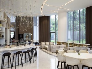 Tapas bar - Novotel Singapore on Stevens (Singapore)