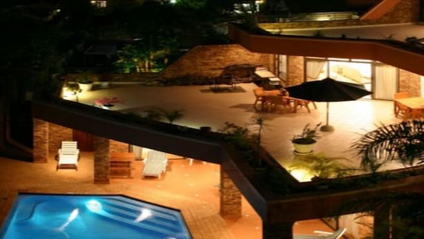 Exterior - Ibis Lodge (Durban North)