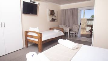 Queen and Single En-Suite Deluxe