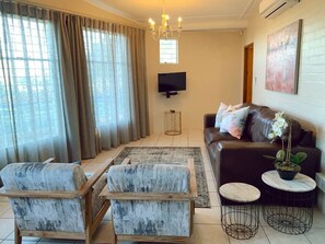 村舍 | 起居区 | LED 电视