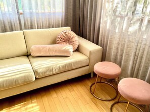 Dobbeltrom | Sengetøy av topp kvalitet, individuelt dekorert og individuelt innredet