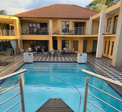 Bella Casa Guesthouse