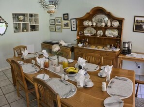 Dining - Brevisbrook Bed And Breakfast (Pietermaritzburg)