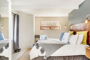 Premium-Apartment | 1 Schlafzimmer, hochwertige Bettwaren, individuell dekoriert