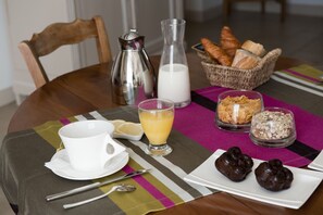 Breakfast area - Iparra (Arcangues)