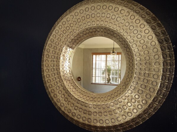 Double Room, Poolside | Interior detail