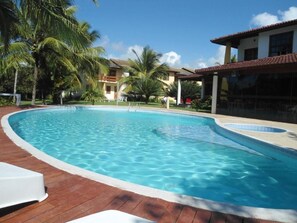 Outdoor pool - America Praia Flat (Porto Seguro)
