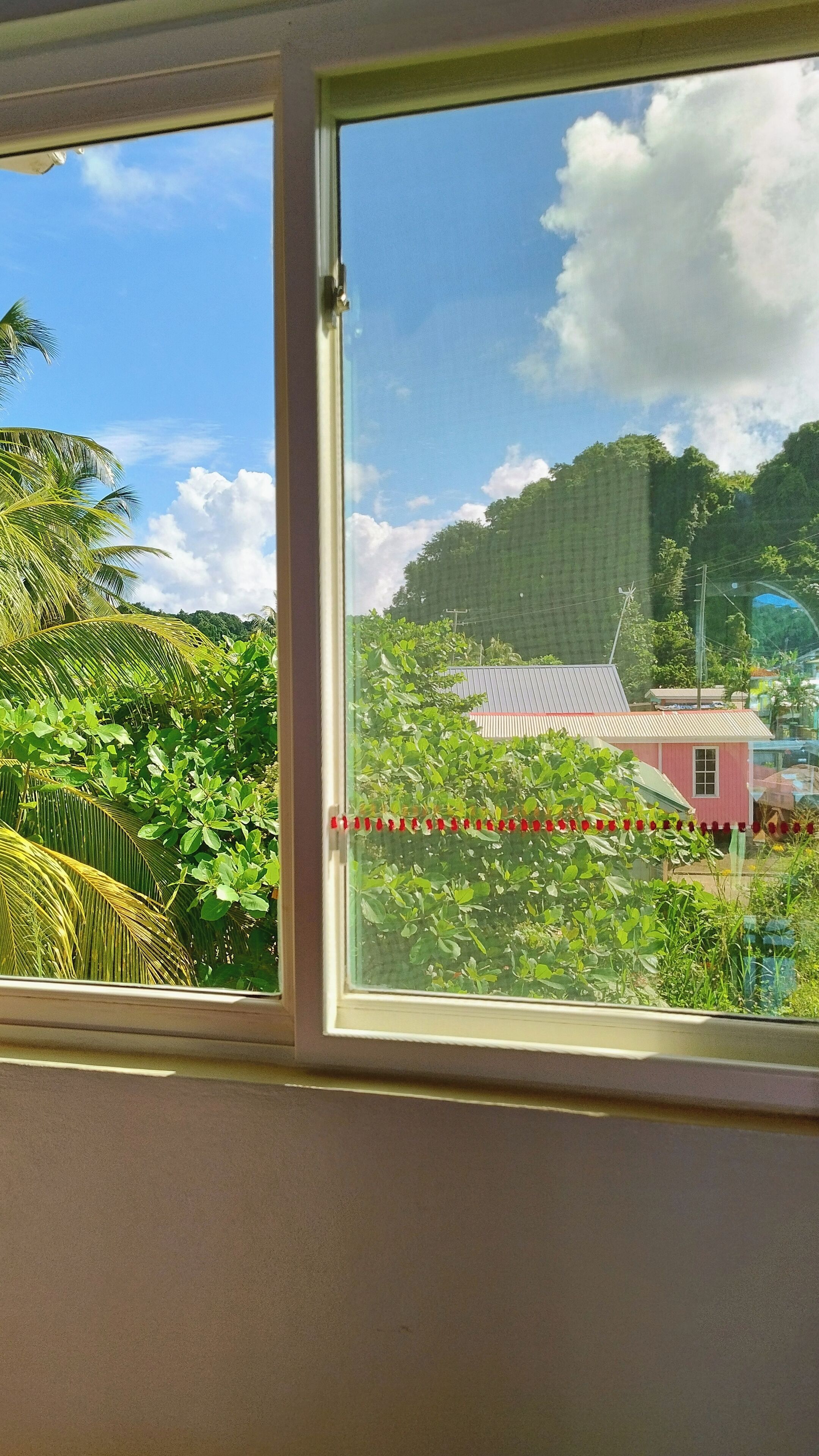 Photo - Calibishie Sandbar