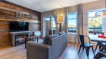 2 habitaciones, muebles diferentes y sistema de insonorización
