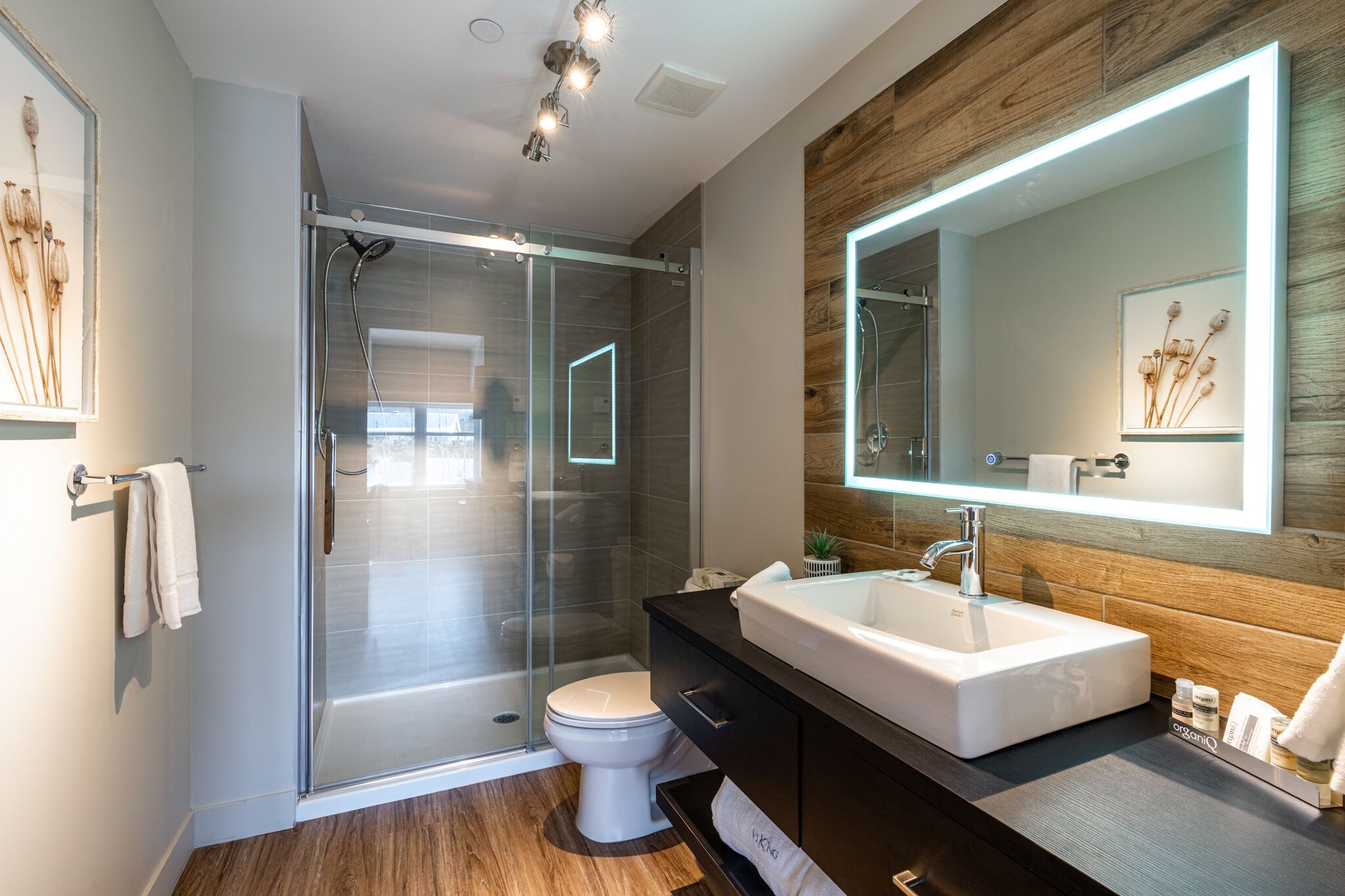 condo, 1 bedroom, full kitchen | bathroom | shower, designer toiletries, hair dryer, bathrobes