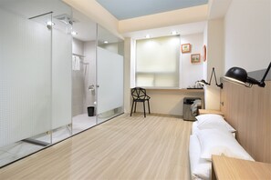 시그니처 더블룸 | 책상, 암막 커튼, 간이 침대, 무료 WiFi