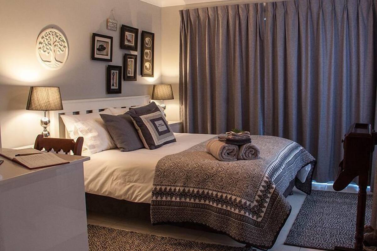 Premium bedding, desk, soundproofing, iron/ironing board