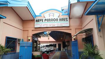 Façade de lâhĂ©bergement