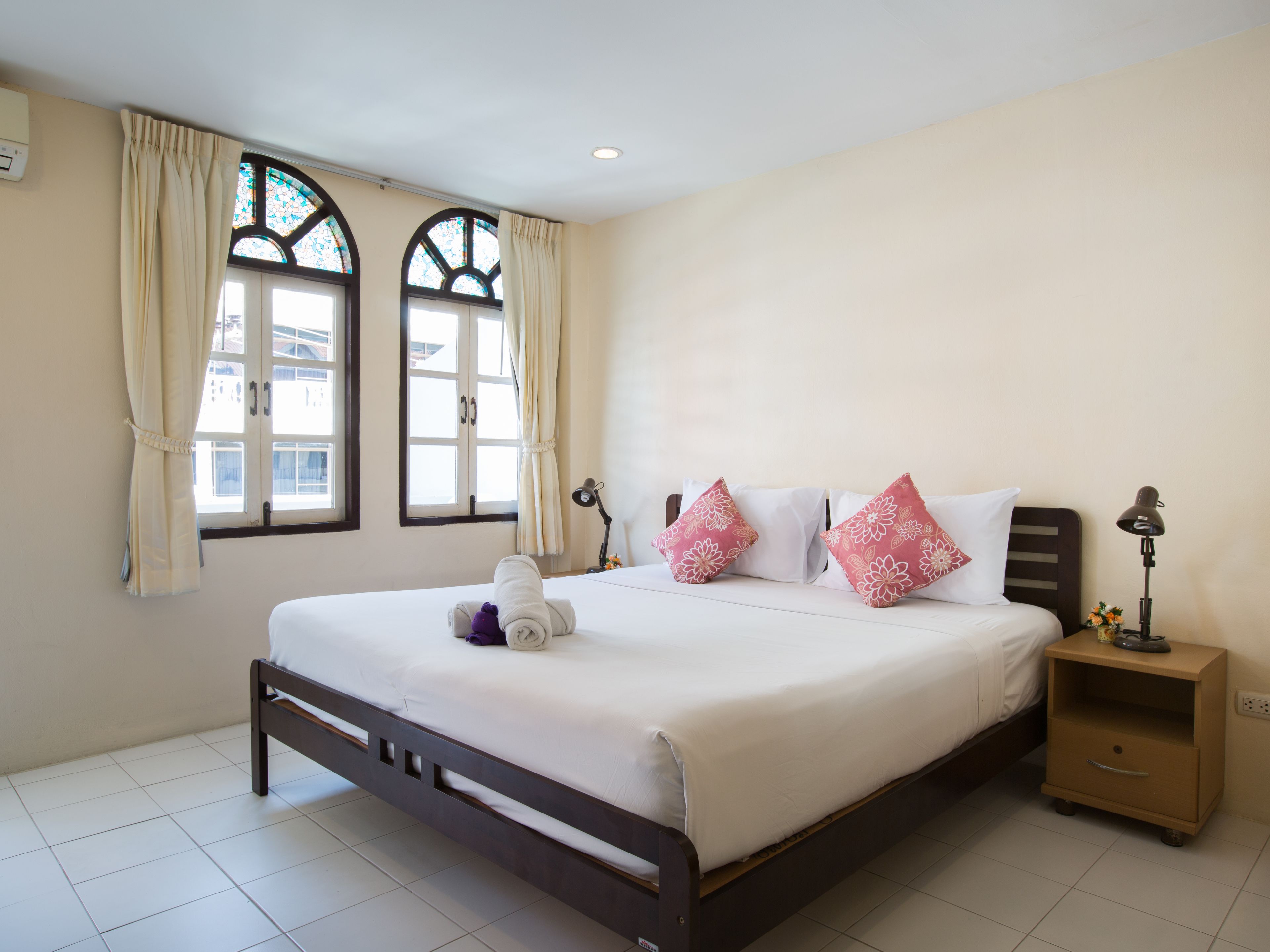 Room | In-room safe, free WiFi, bed sheets