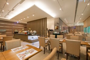 In-room dining - Taisugar Hotel Taipei (Taipei)