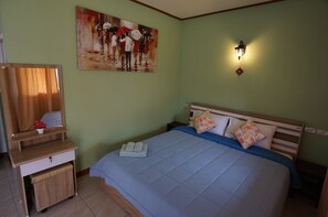 King Balcony | 書桌、摺床/加床 (收費)、免費 Wi-Fi