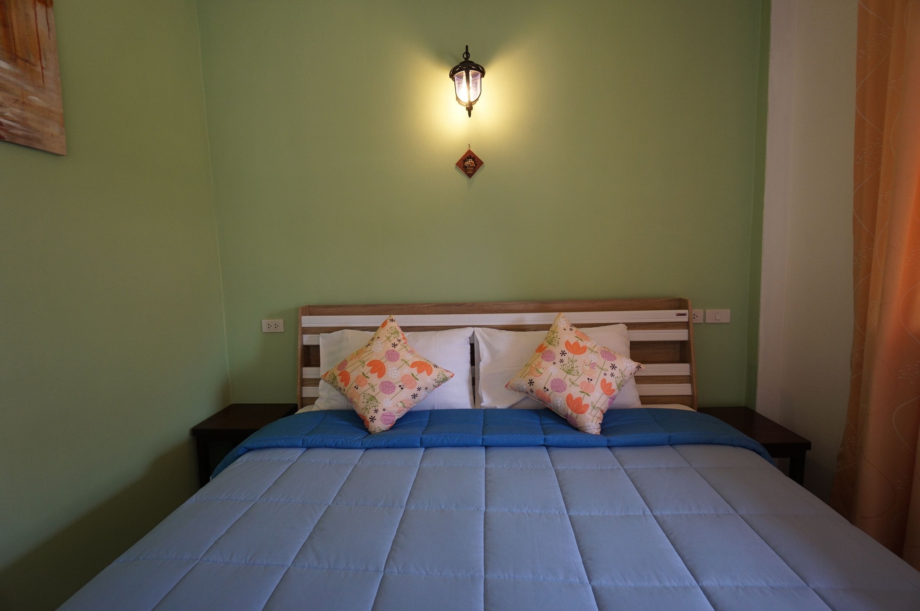 king balcony | 1 bedroom, desk, rollaway beds, free wifi