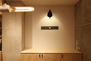 Reception - Hotel Knut - Hostel (Matsue)