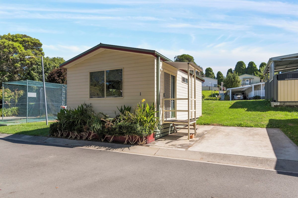 Standard 2 Bedroom Cabin | Terrace/patio