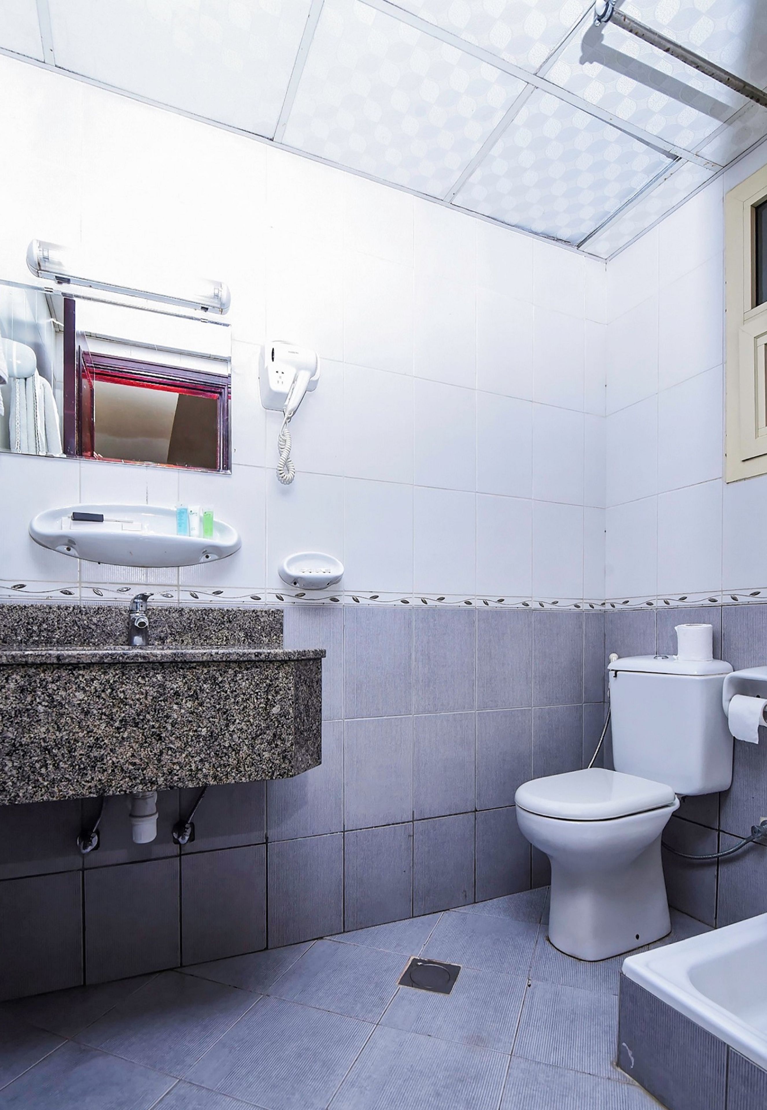 standard apartment, 1 bedroom | bathroom | shower, free toiletries, hair dryer, slippers