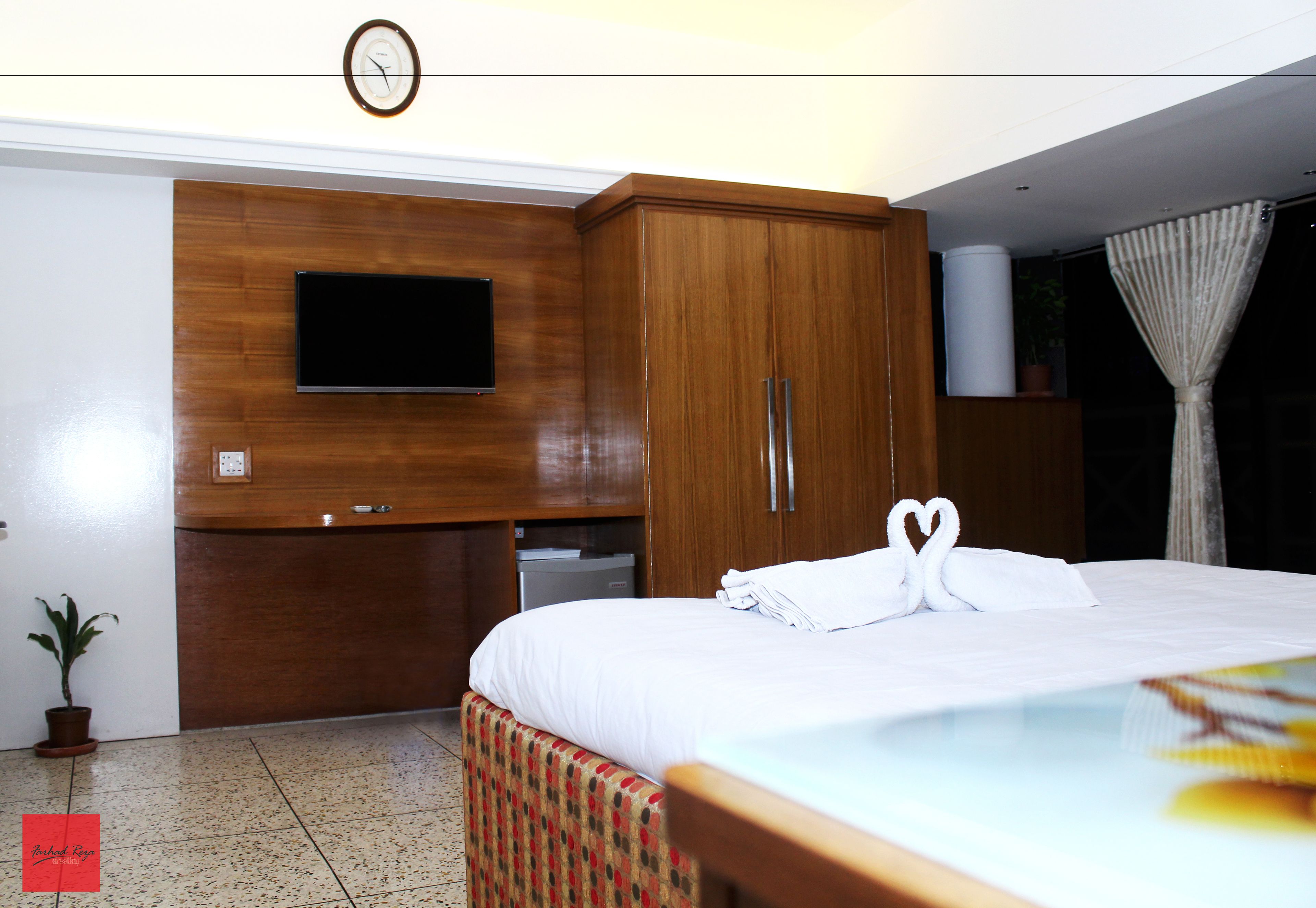 Executive eenpersoonskamer | Luxe beddengoed, een kluis op de kamer, een bureau