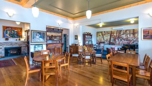 Fireplace - Northern Arts Hotel (Castlemaine)
