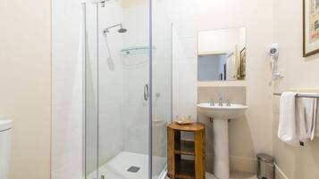 Shower, free toiletries, hair dryer