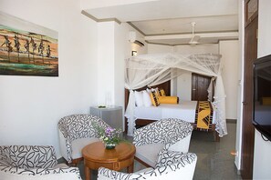 Suite Familiale | Minibar, coffres-forts dans les chambres, bureau, chambres insonorisées