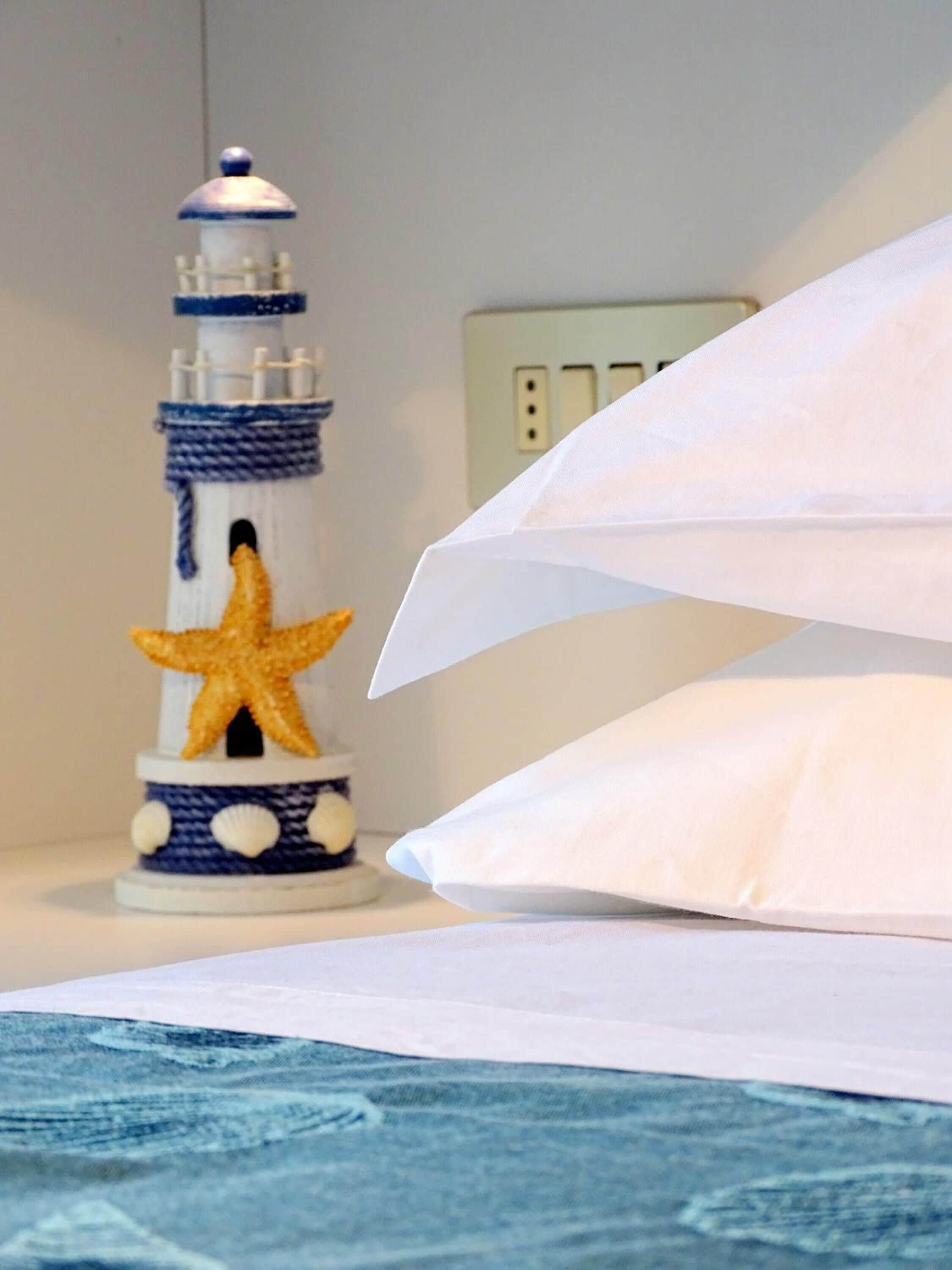 1 bedroom, in-room safe, desk, free wifi