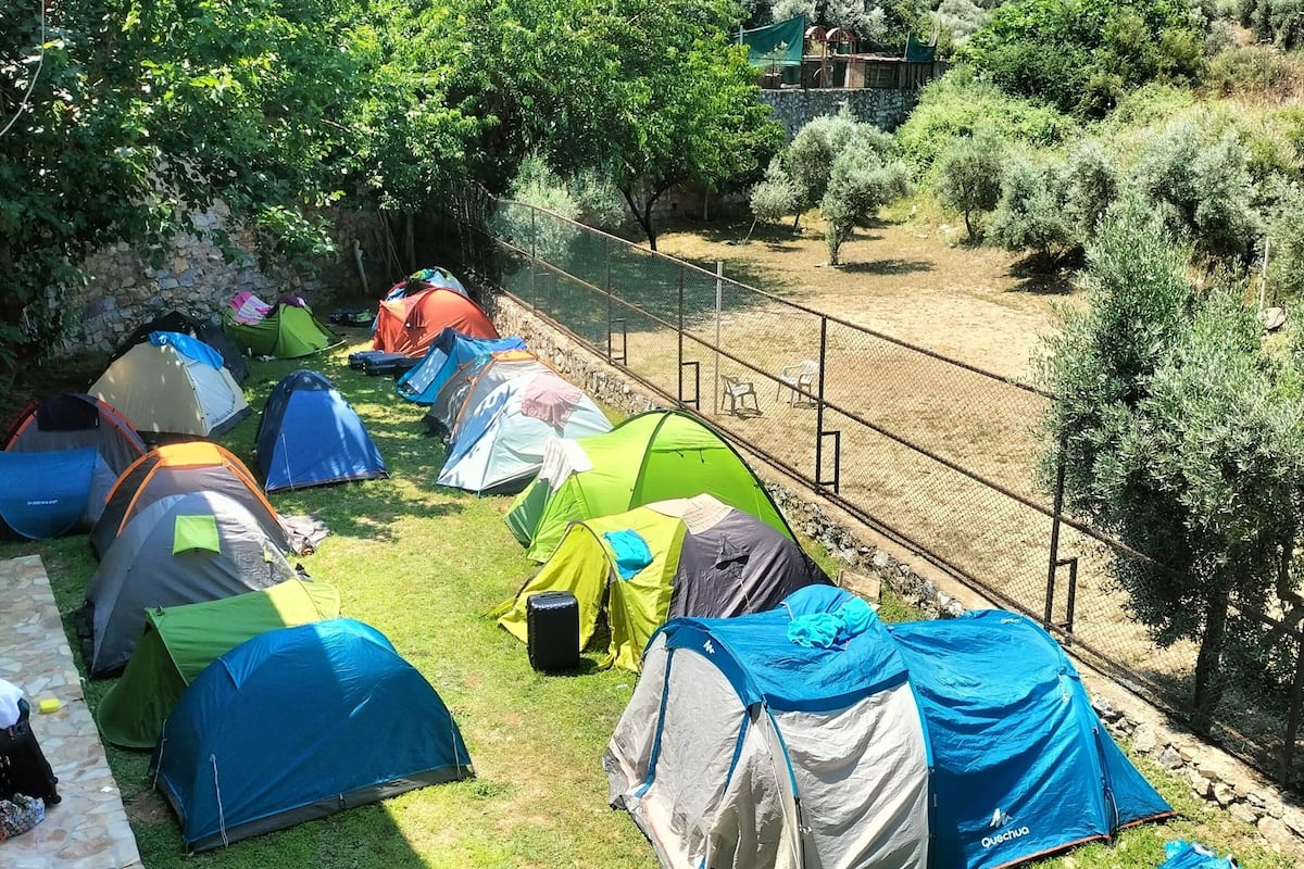 Tent | Free WiFi, bed sheets