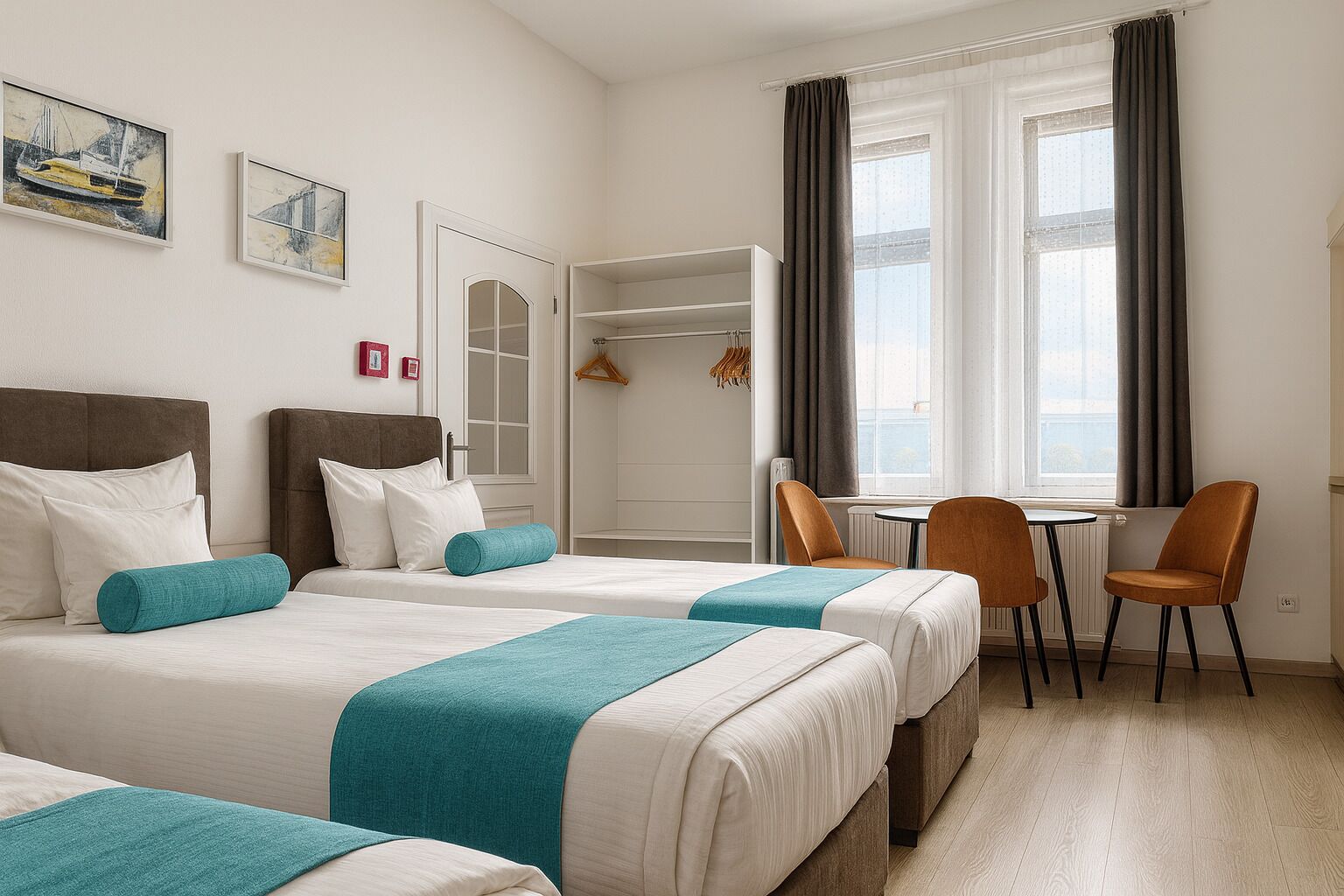 Deluxe Triple Room | Free minibar, in-room safe, desk, soundproofing