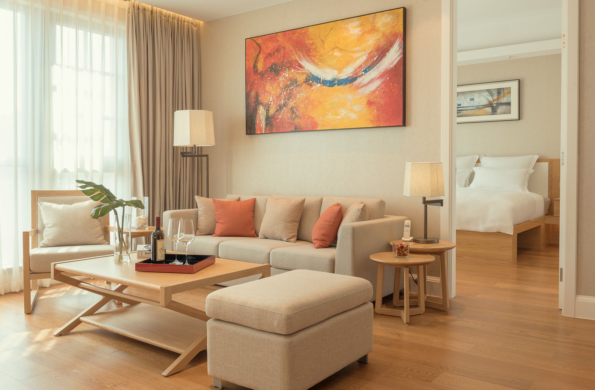 2 BEDROOM APARTMENT | Premium bedding, minibar, in-room safe, desk