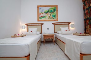 Room - The Oasis Ayurveda Beach Resort (Hambantota)