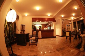 Lobby - The Oasis Ayurveda Beach Resort (Hambantota)