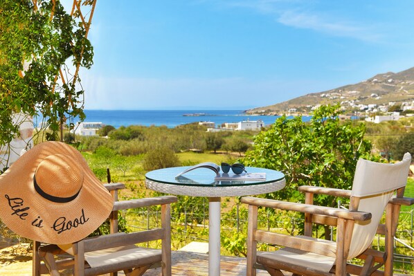 Exterior - Good Life Greece Eco Villas (Syros)