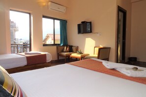Deluxe Double or Twin Room, Balcony | Free WiFi, bed sheets