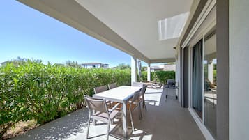Hus - 2 sovrum - terrass | Terrass/Patio