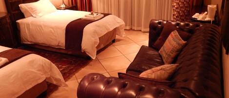 In-room safe, desk, soundproofing, iron/ironing board