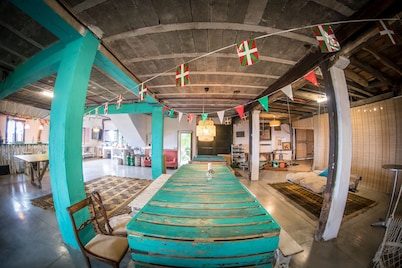 Surf Camp San Sebastian Partyhostel