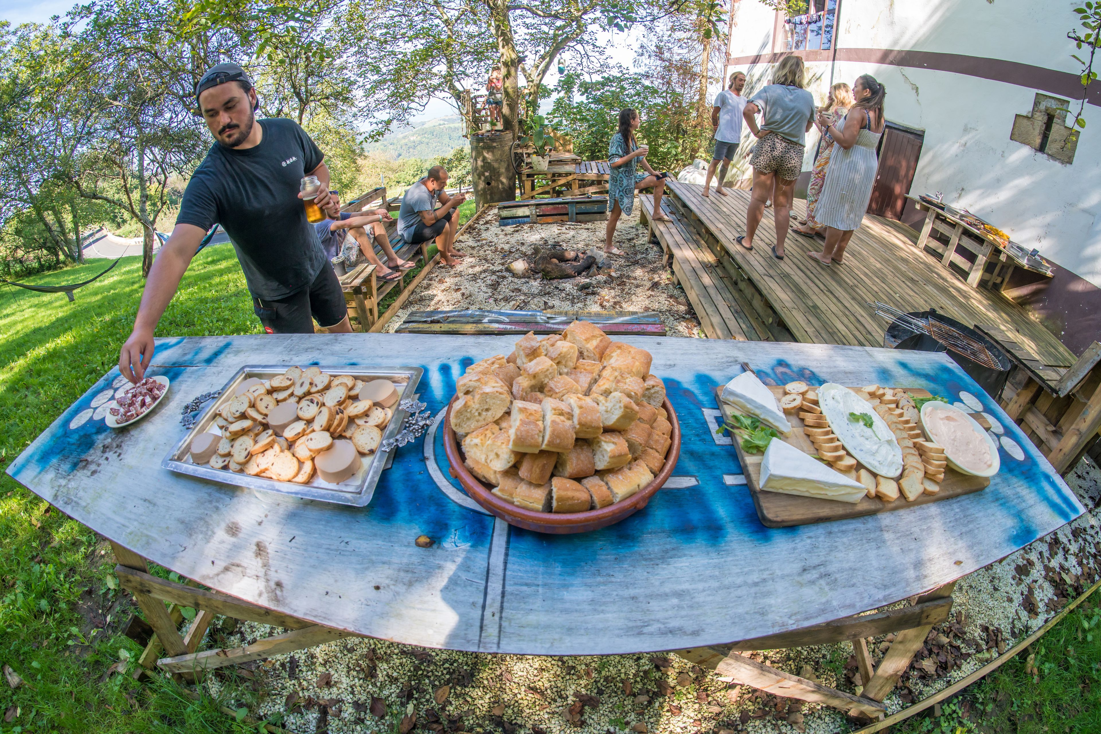 Café da manhã, almoço e jantar