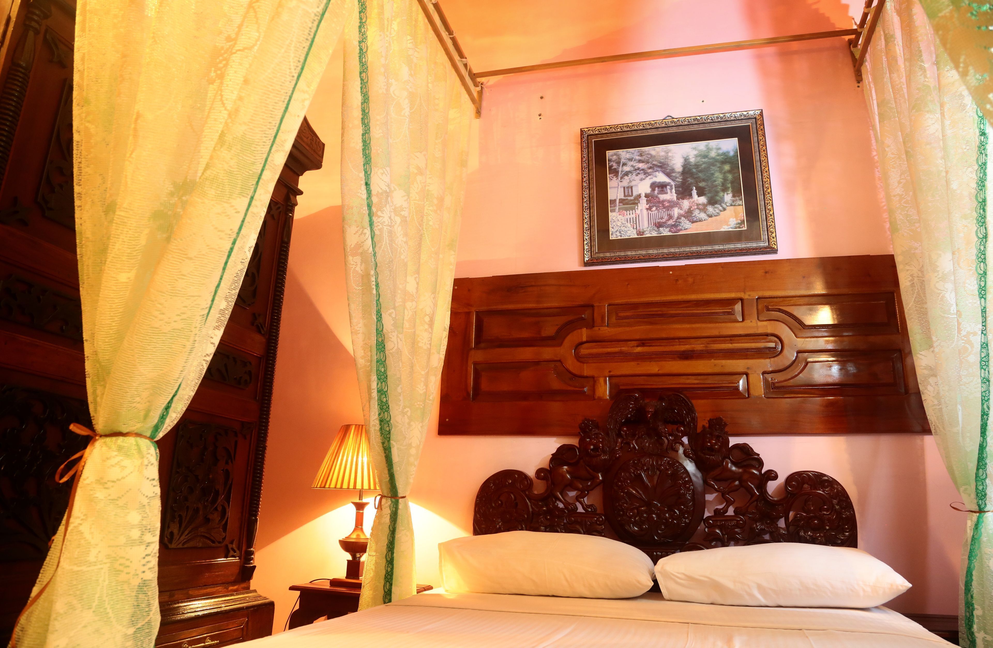 Premium bedding, in-room safe, individually furnished, desk