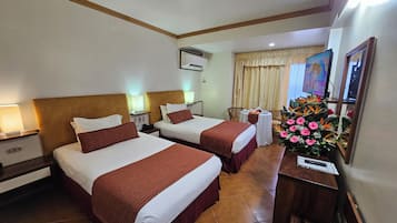 Kamar Twin Standar, pemandangan laut | 1 kamar tidur, seprai premium, minibar, dan brankas