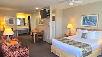 Laptop workspace, iron/ironing board, free WiFi, bed sheets