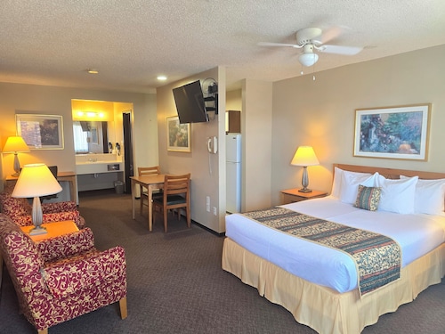 Thunderbird Lodge, Norman, OK